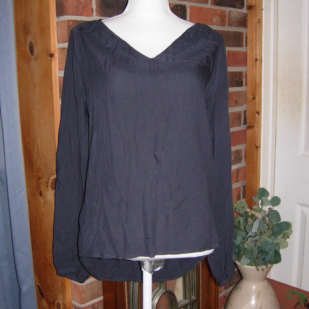 Old Navy Lace Sleeve Detail Top S